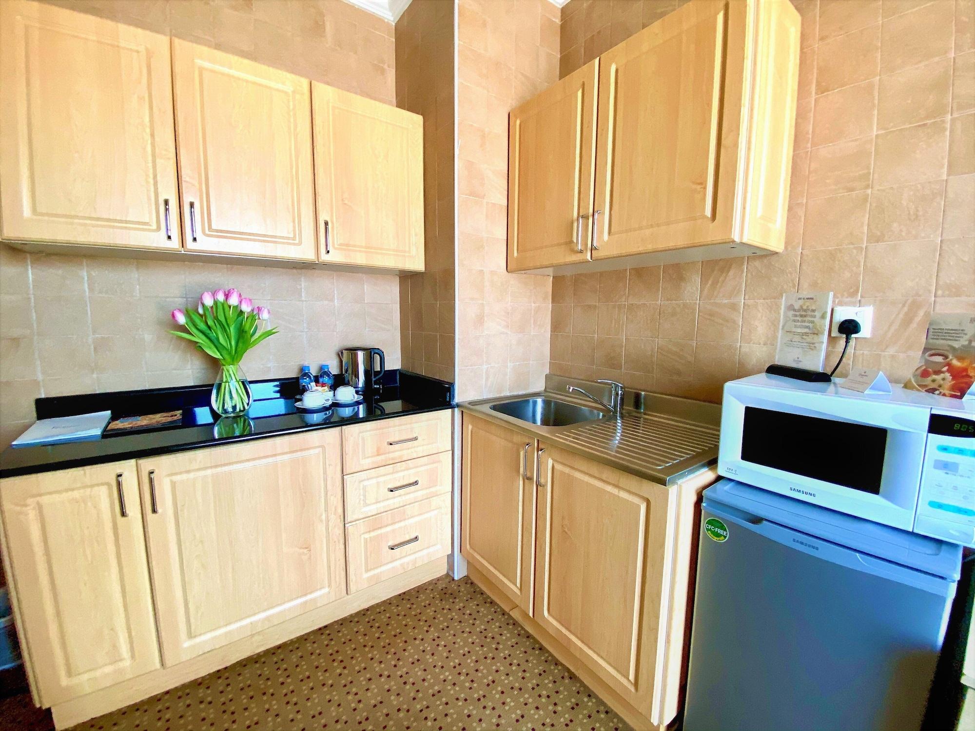 Kingsgate By Millennium Hotel Doha