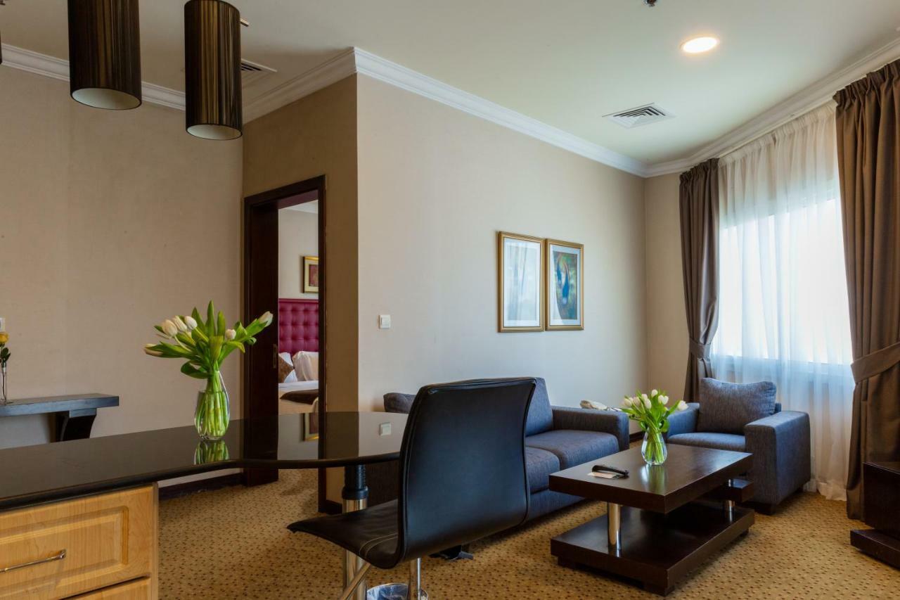 Hotel Kingsgate By Millennium 3*